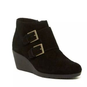 MUNRO Drew Monk 2 Strap Wedge Ankle Bootie Black Suede size 7.5